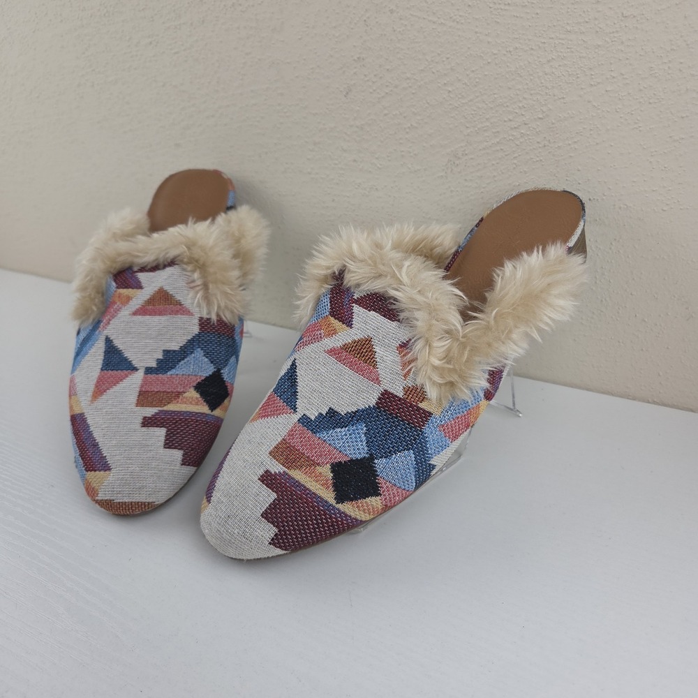 Universal Thread Multicolor Litzy Southwestern‎ Faux Fur Mules Slip On Wmns Sz 8